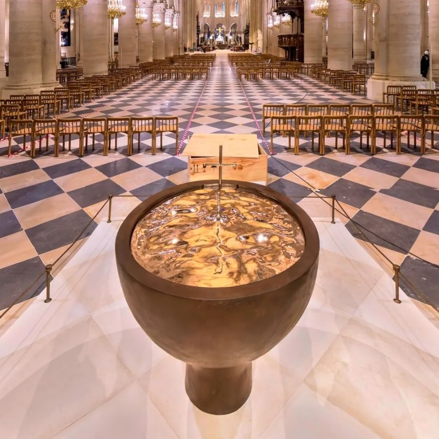 Accès Prioritaire à Notre-Dame avec visite guidée de l’intérieur