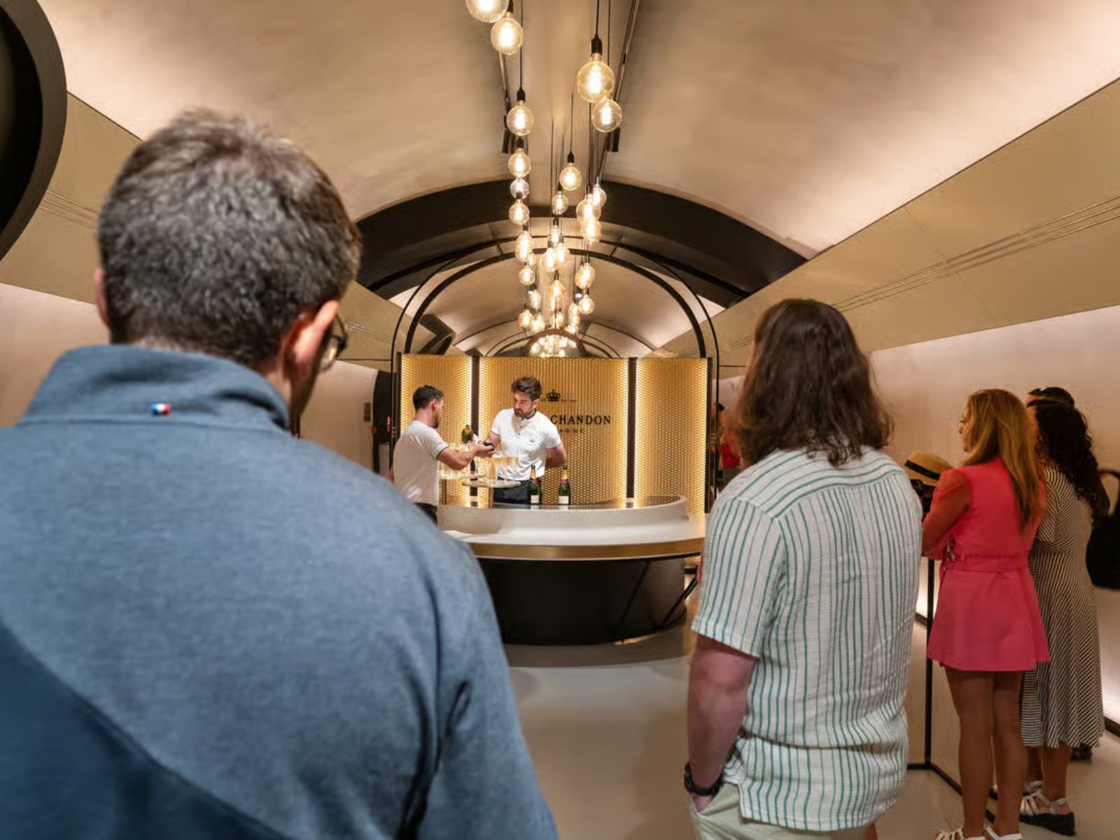 Day Trip to Champagne with 8 Tastings & Lunch - PARIS ACCESS