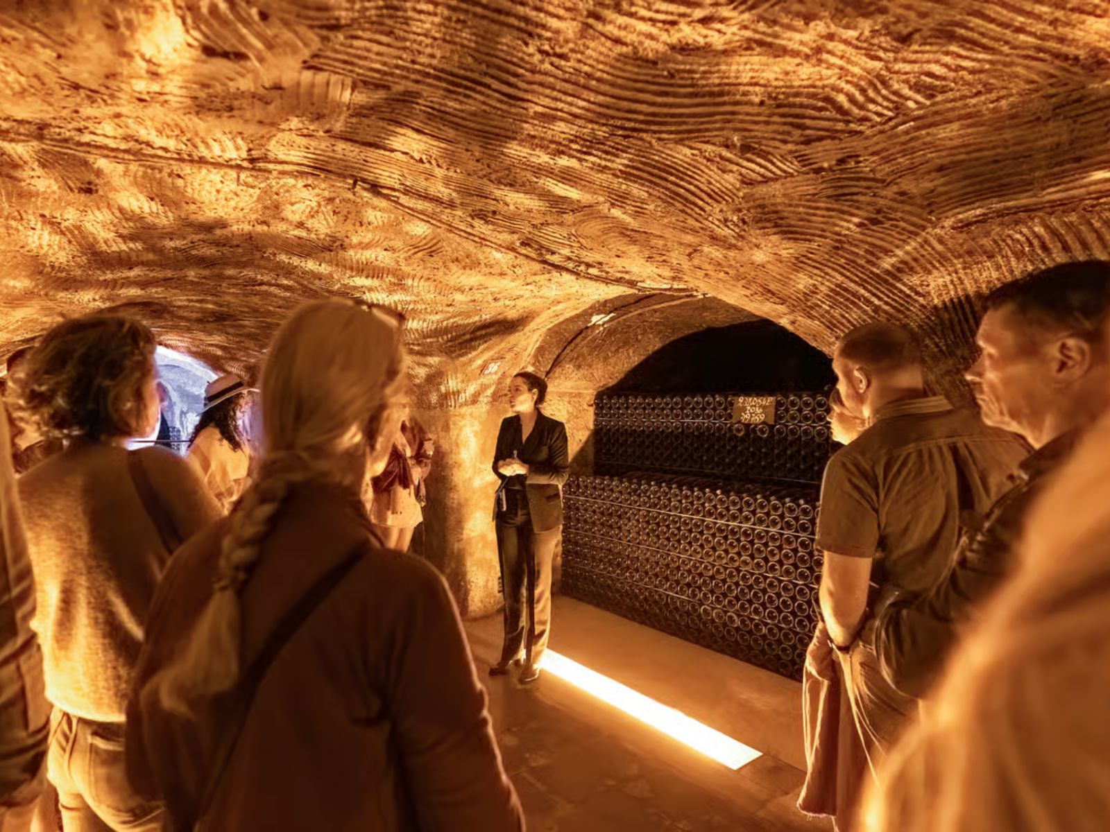 Day Trip to Champagne with 8 Tastings & Lunch - PARIS ACCESS