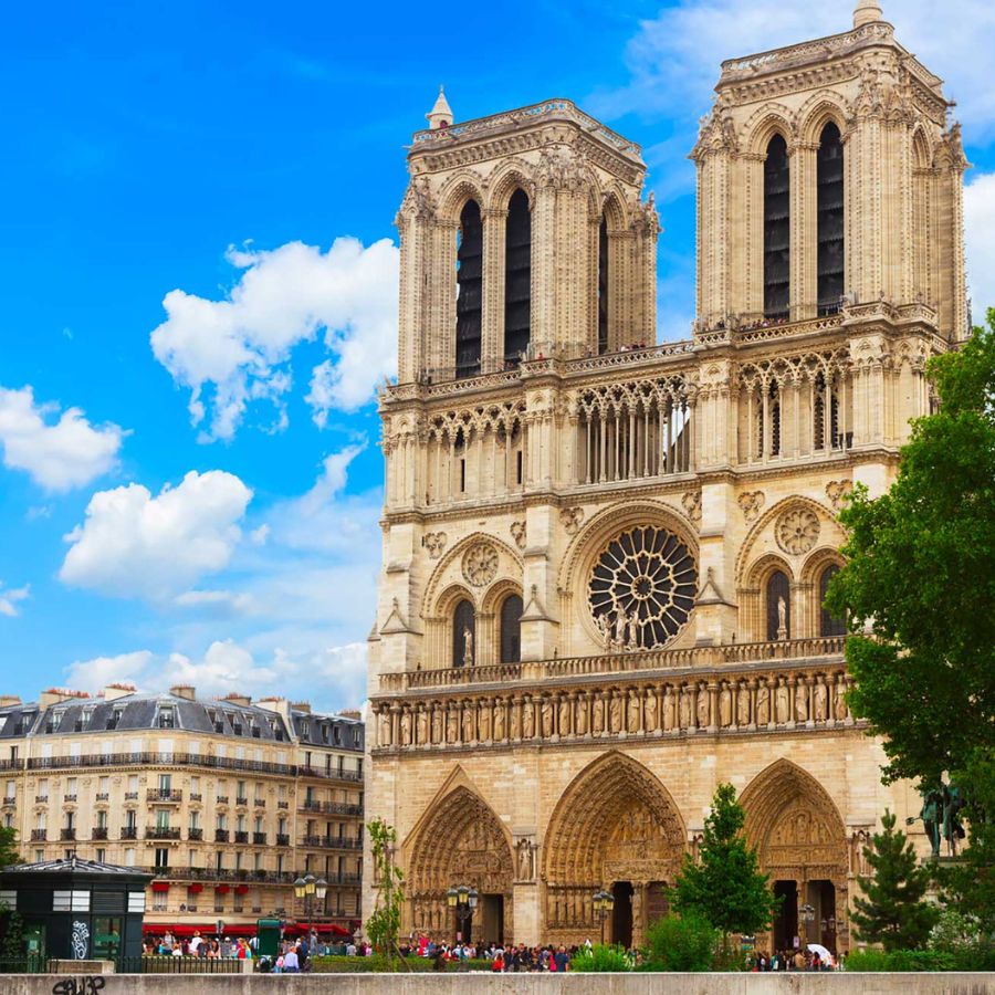 Notre - Dame Direct Access and Introduction Tour - PARIS ACCESS